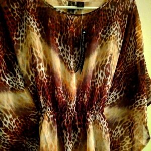 Petticoat Alley!! BRAND NEW! BEAUTIFUL, WRAP/ TIE BLOUSE! NEW/ w tags